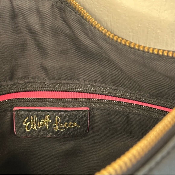 Elliott Lucca black Pebbled Leather Crossbody/Shoulder Bag Chain Strap - Picture 5 of 6